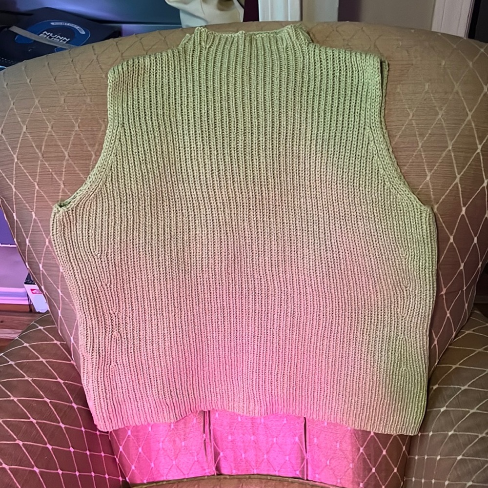 Crop-like knitted Green High Neck Tank Sweater